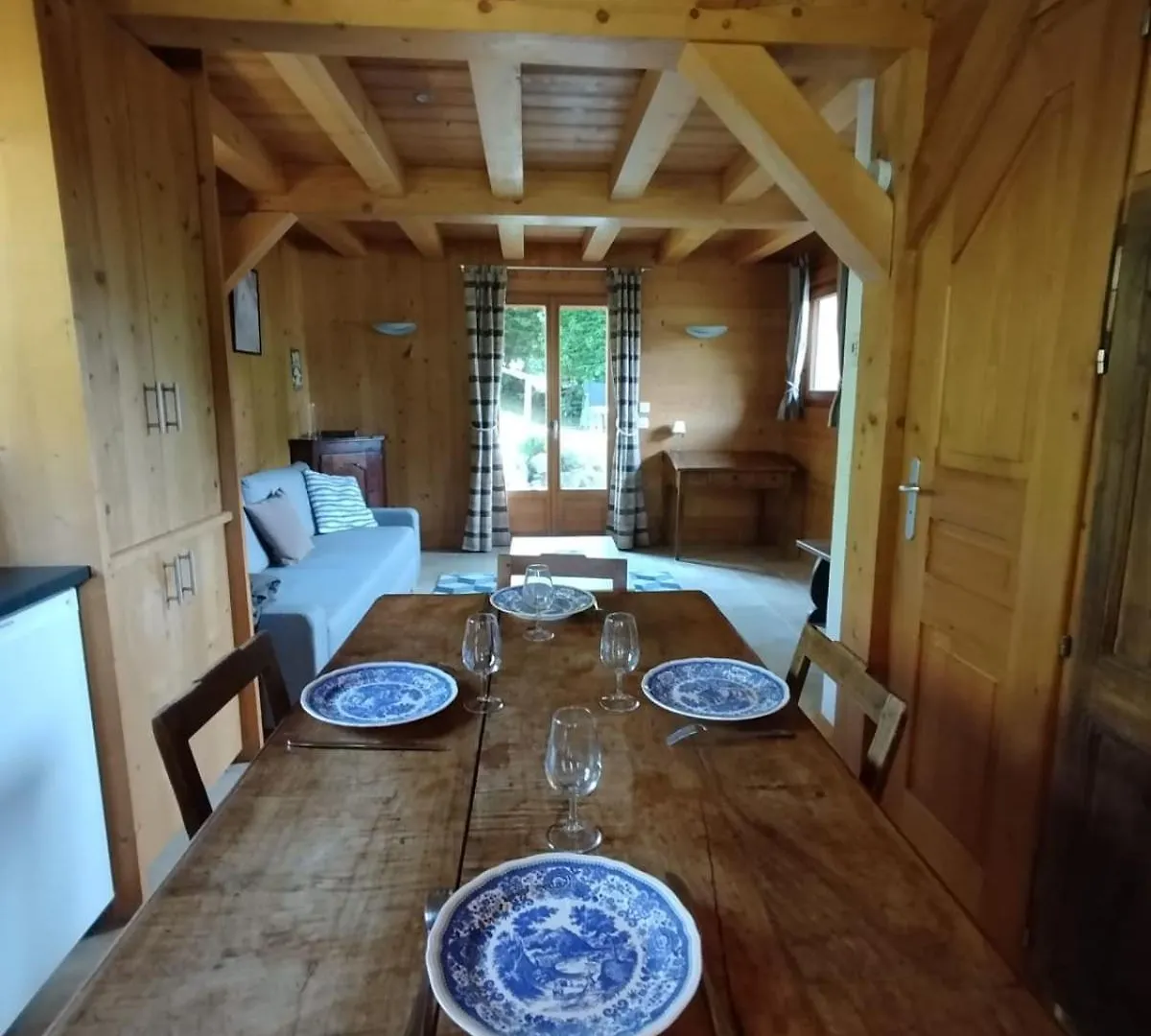 Beautiful Chalet With Garden Close To The Slopes Megève